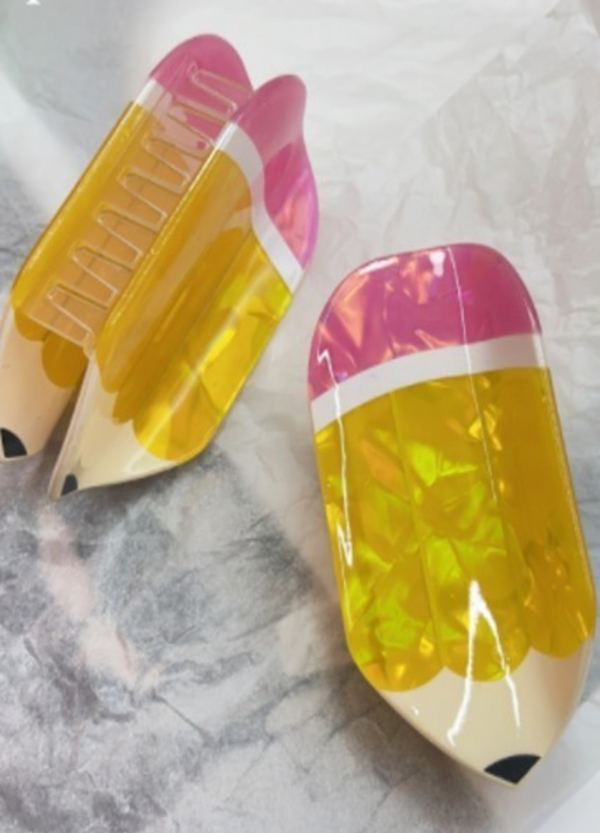 JUMBO PENCIL HAIR CLAW CLIPS