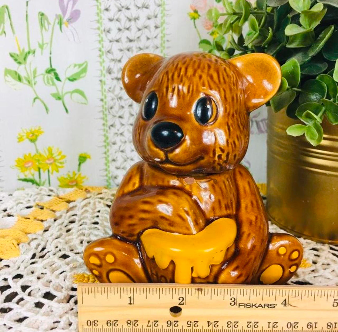Vintage Honey
Pot Jar Ceramic Spoon Hole