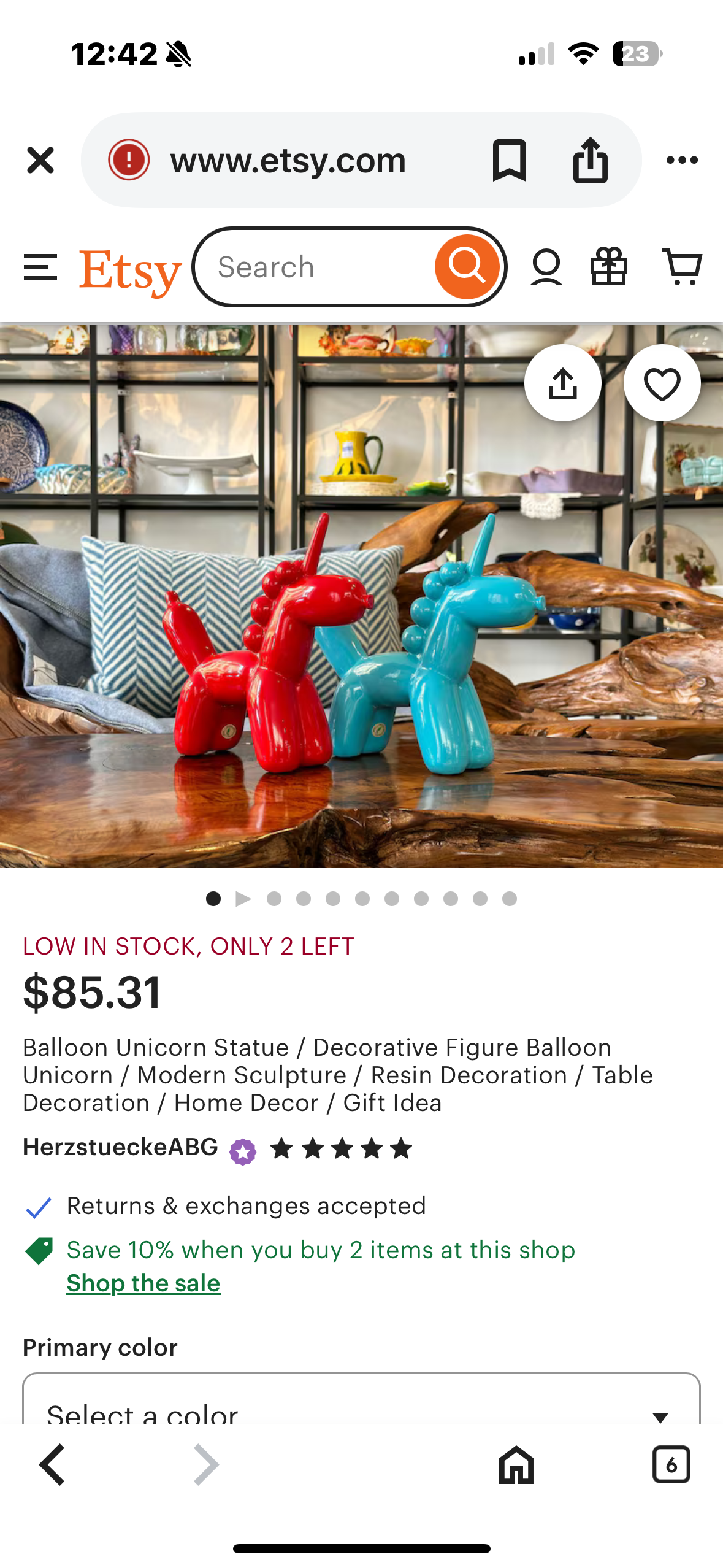 Balloon Unicorn Statue