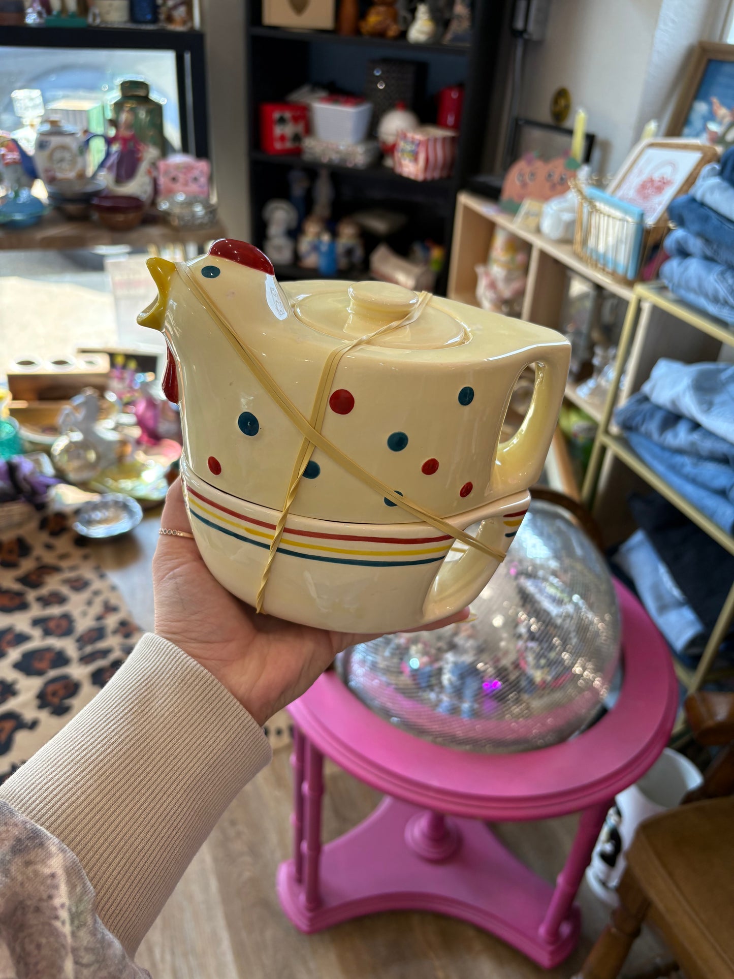 Vintage Chicken Teapot and Creamer Set