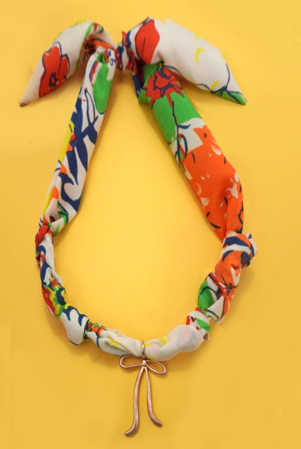 HANDMADE VINTAGE BOW SCARF NECKLACE
