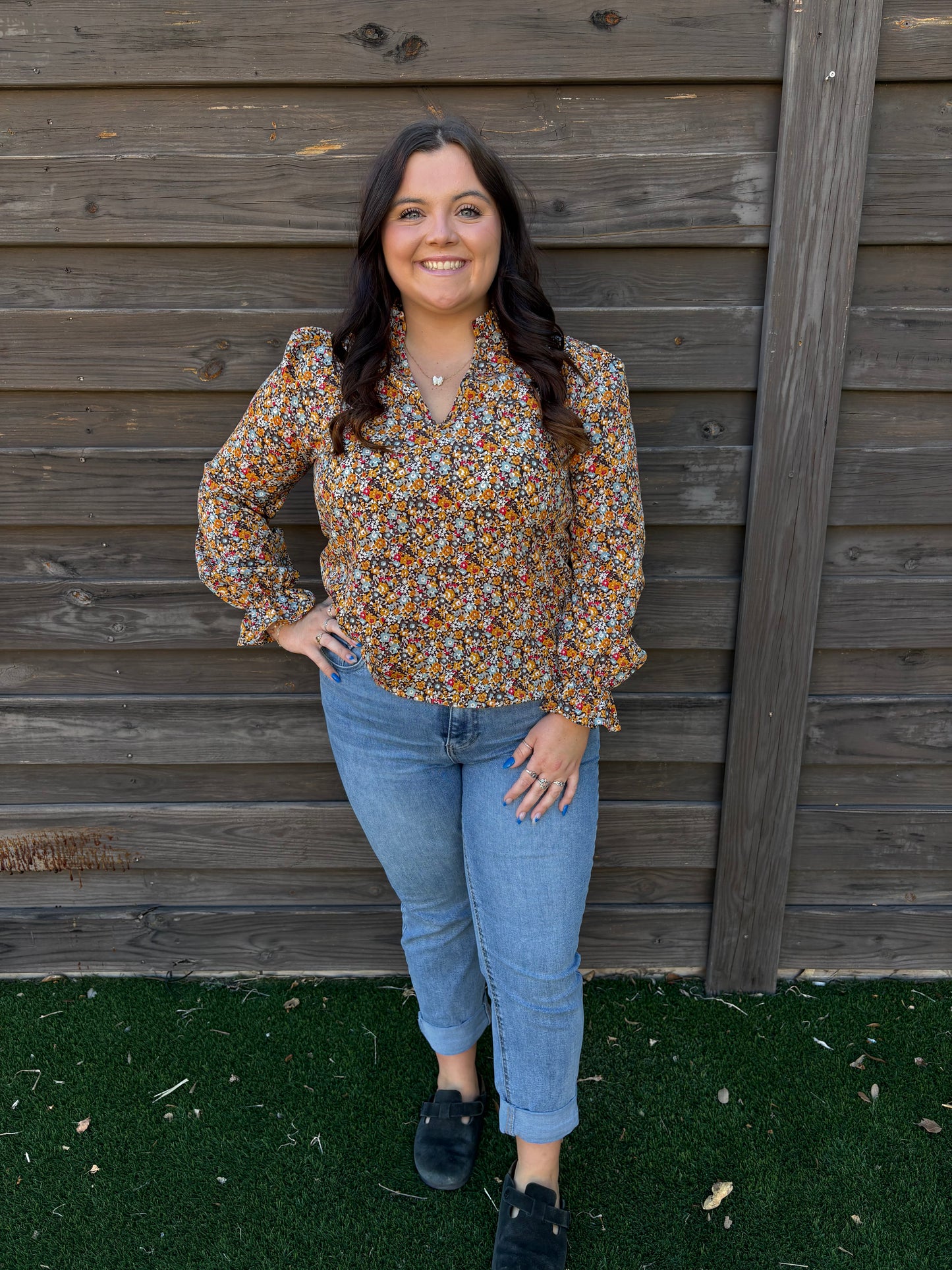 Floral V-Neck Long Sleeve (M)