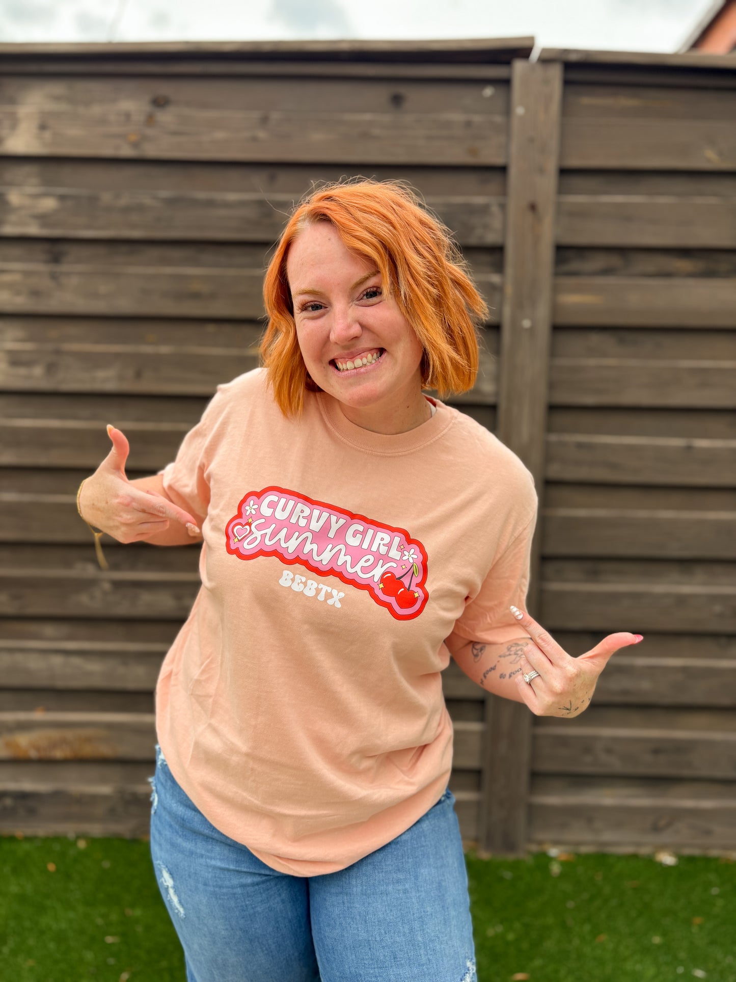 CURVY GIRL SUMMER TEE