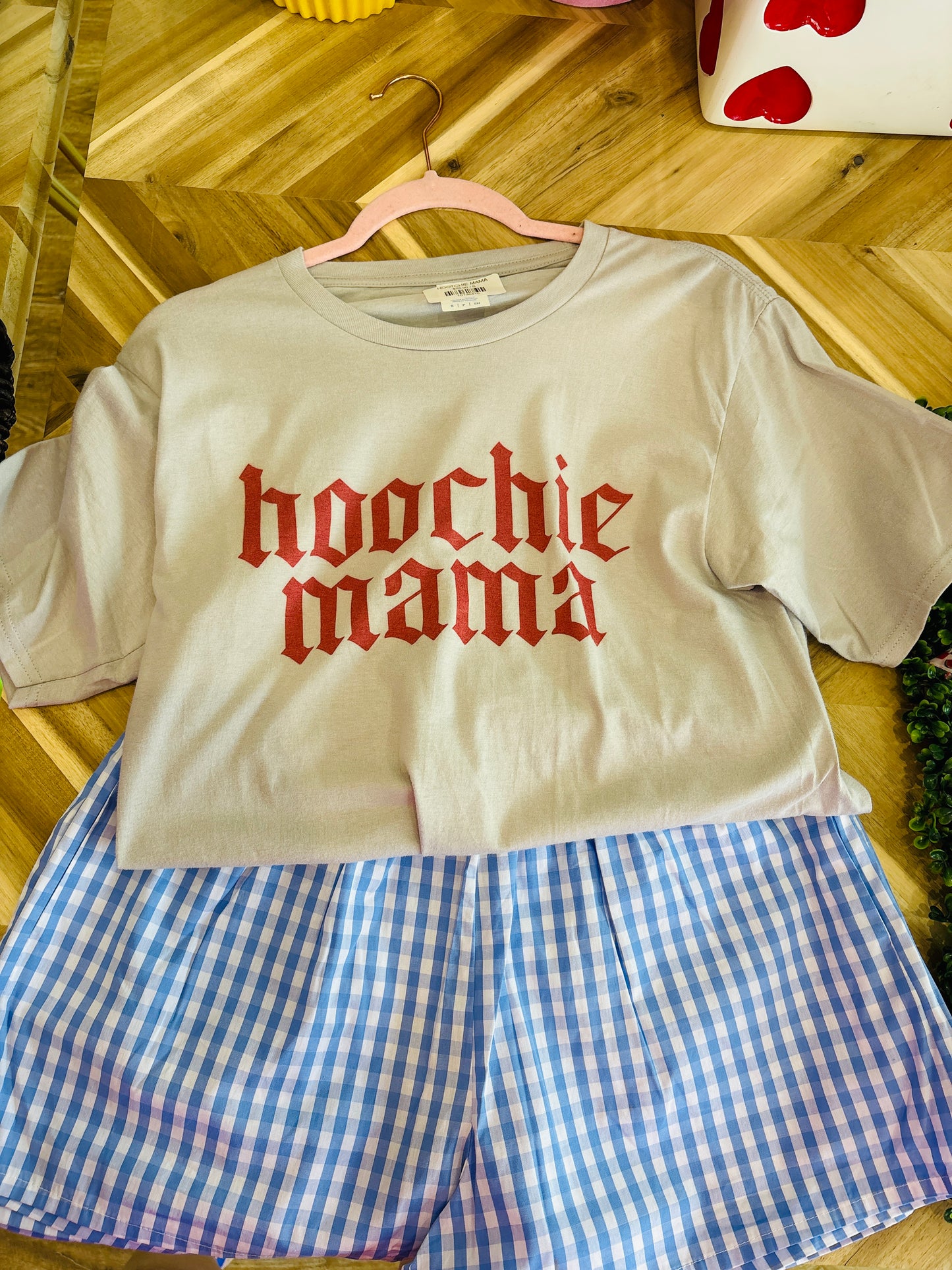 HOOCHIE MAMA