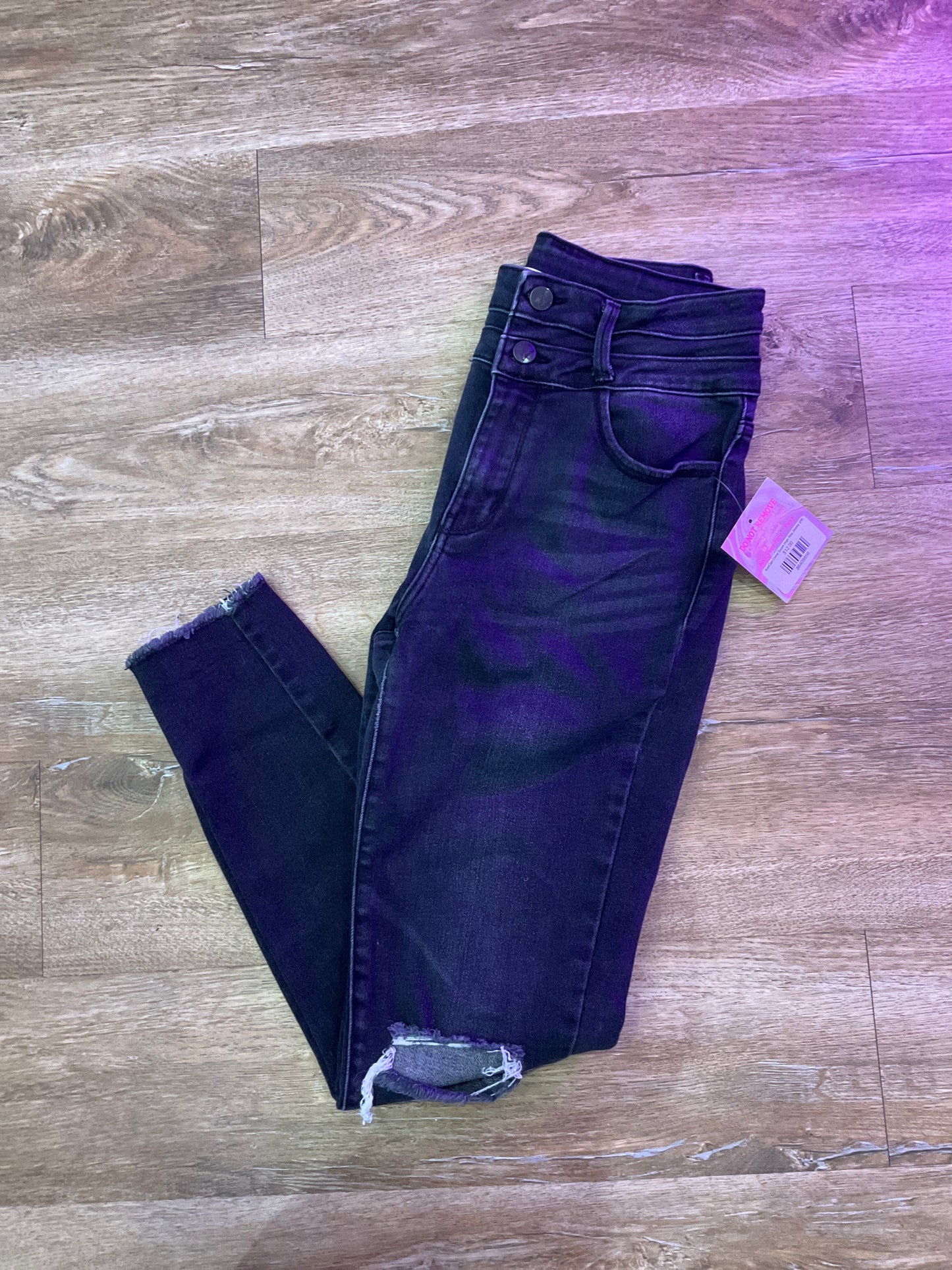 KanCan Curvy Super High Rise Skinny (28)