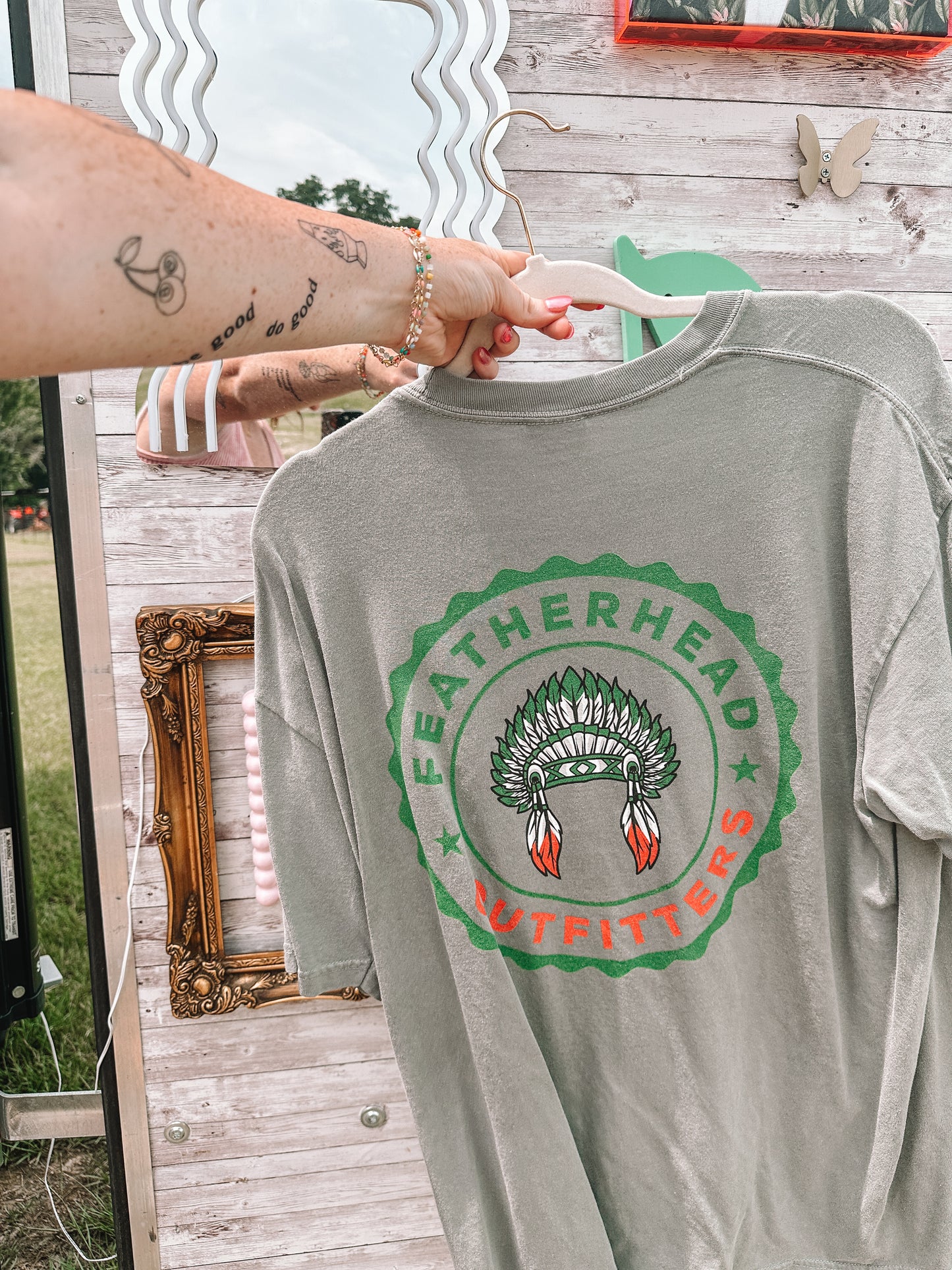 FEATHERHEAD OUTFITTERS POCKET TEE