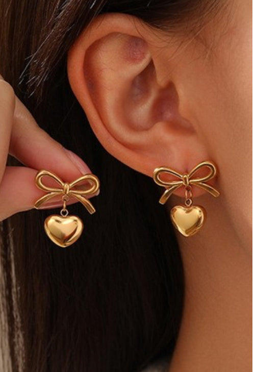 BOW HEART DROP EARRINGS