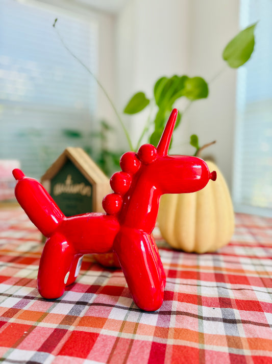 Balloon Unicorn Statue