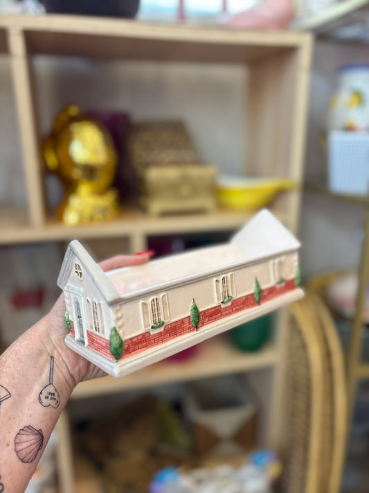 Long Cottage House