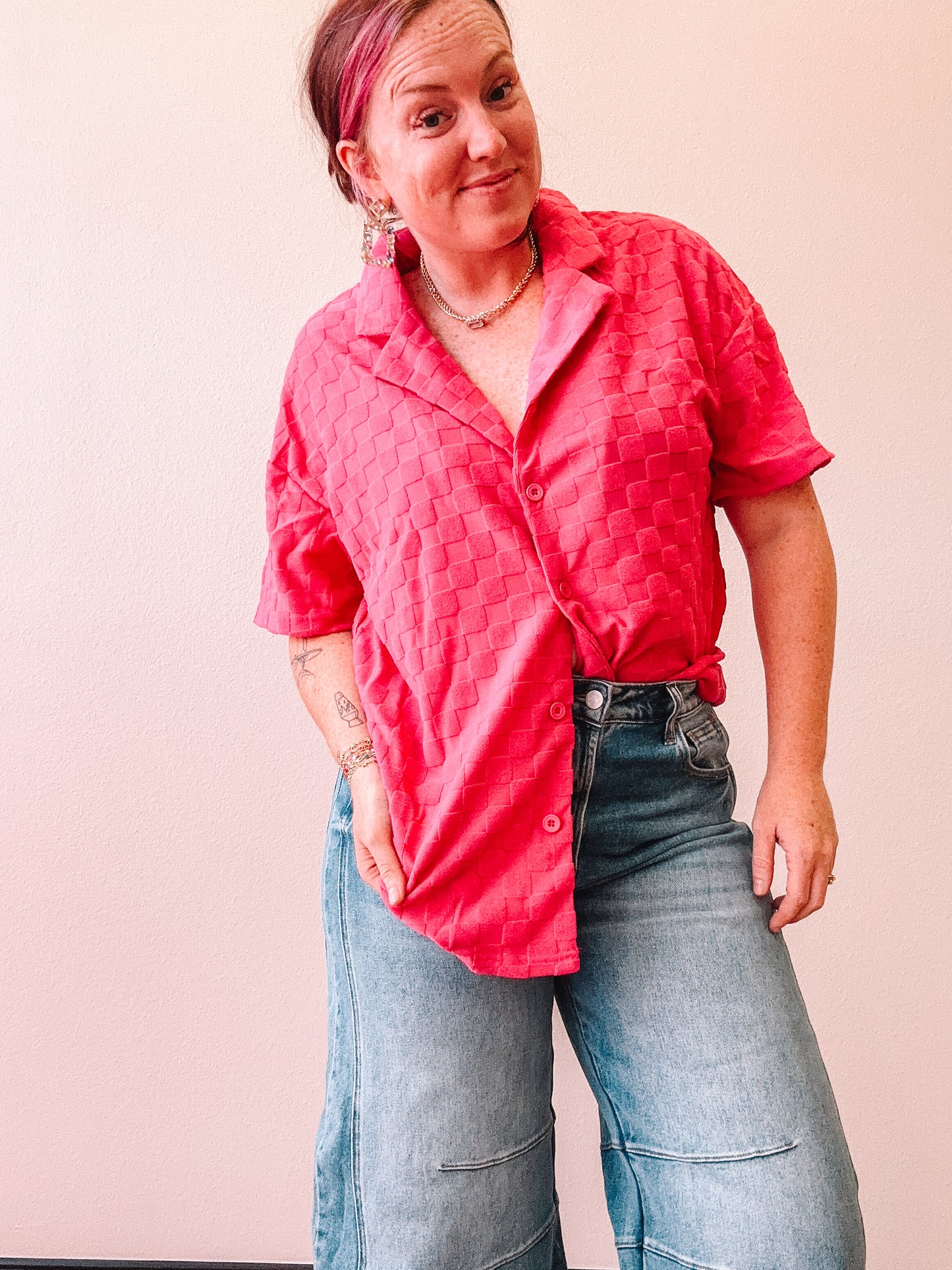 PINK CHECKERED TEXTURED SHIRT