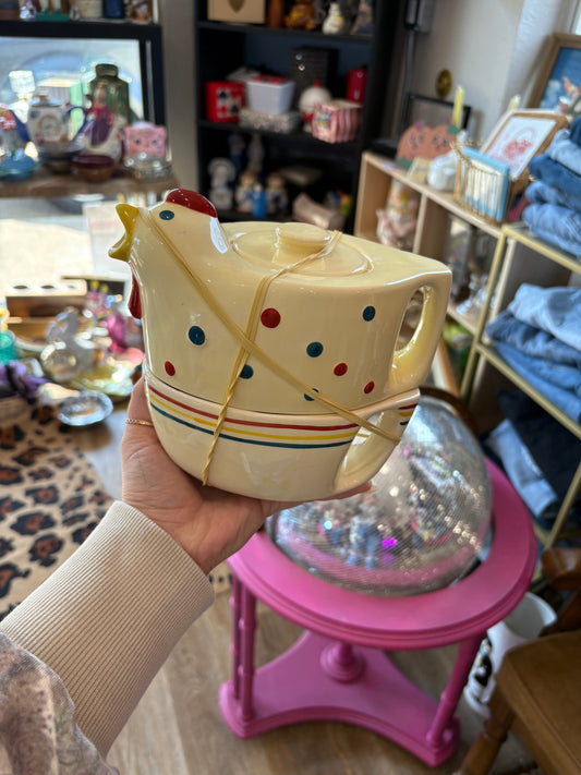 Vintage Chicken Teapot and Creamer Set
