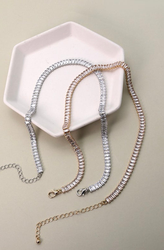 BAGUETTE TENNIS NECKLACE