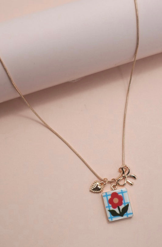 PORCELAIN CLUSTER CHARM NECKLACE