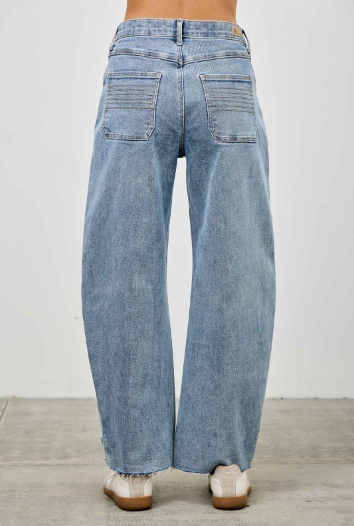 {DIBS} Pleated Barrel Jeans