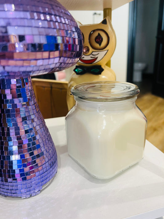 Deep Square 22oz Goddess Candle