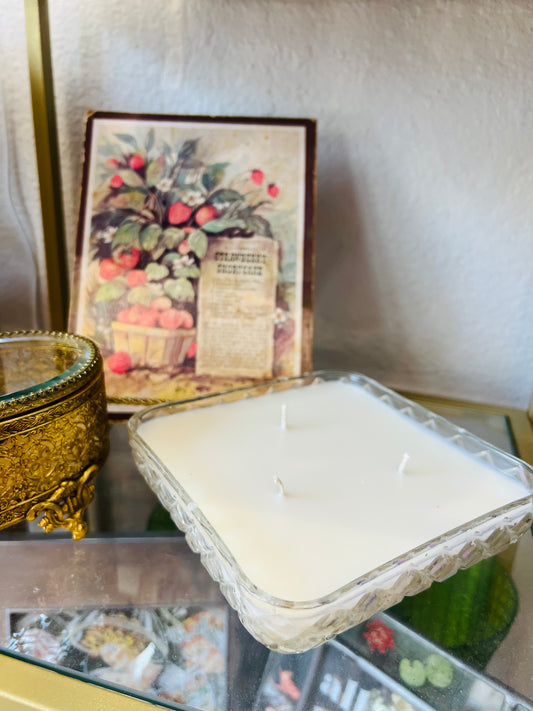 Crystal Glow 14oz Monaco Candle