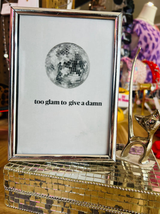 Too Glam Frame
